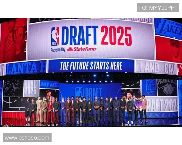 杨瀚森发展联盟历练与NBA选秀之路，勒布朗·詹姆斯早年下放经历揭示职业篮球成长密码